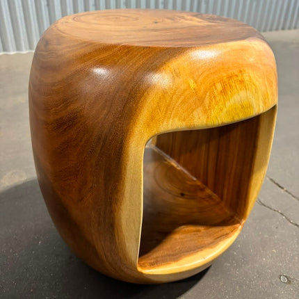 Aura Sculpted Accent Table