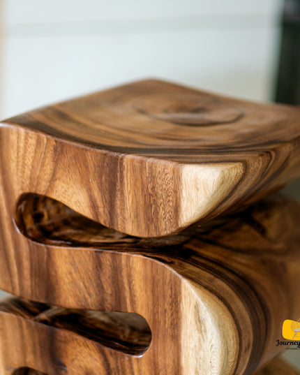 Serpentina Flow Accent Table