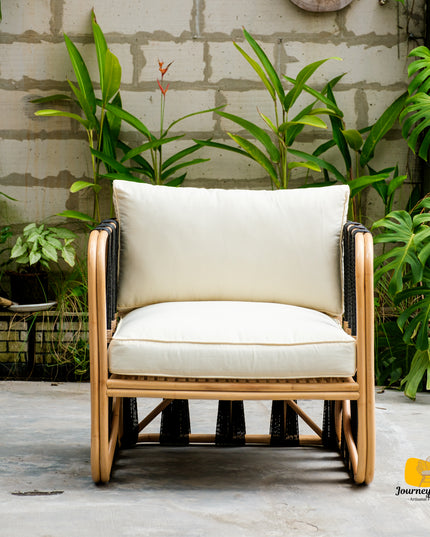 Anyaman Rattan Lounge Chair