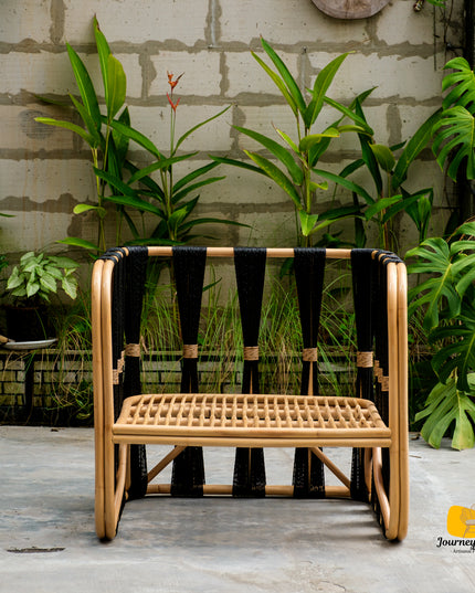Anyaman Rattan Lounge Chair