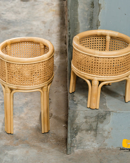 Rattan Pedestal Planter