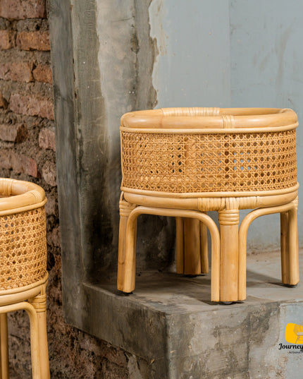 Rattan Pedestal Planter