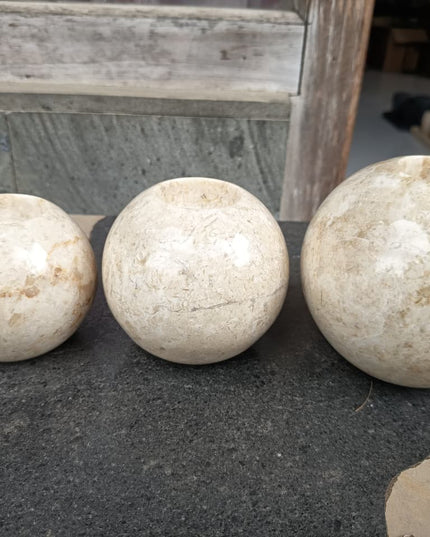 Round Marble Candle Holders – Set of 3