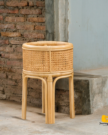 Rattan Pedestal Planter