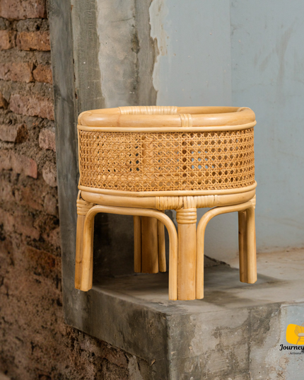 Rattan Pedestal Planter